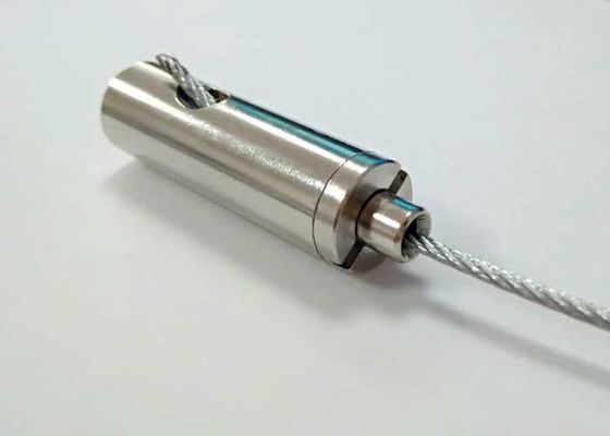 Female Thread Wire Cable Grippers No Tool Adjustment Reusable For Lighting